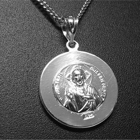 Holy Scapular Silver Medal and 18" Chain. - Click Image to Close