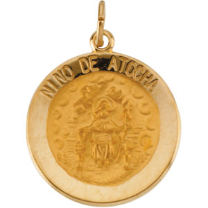 Nino De Atocha Medal, 18 mm, 14K Yellow Gold - Click Image to Close